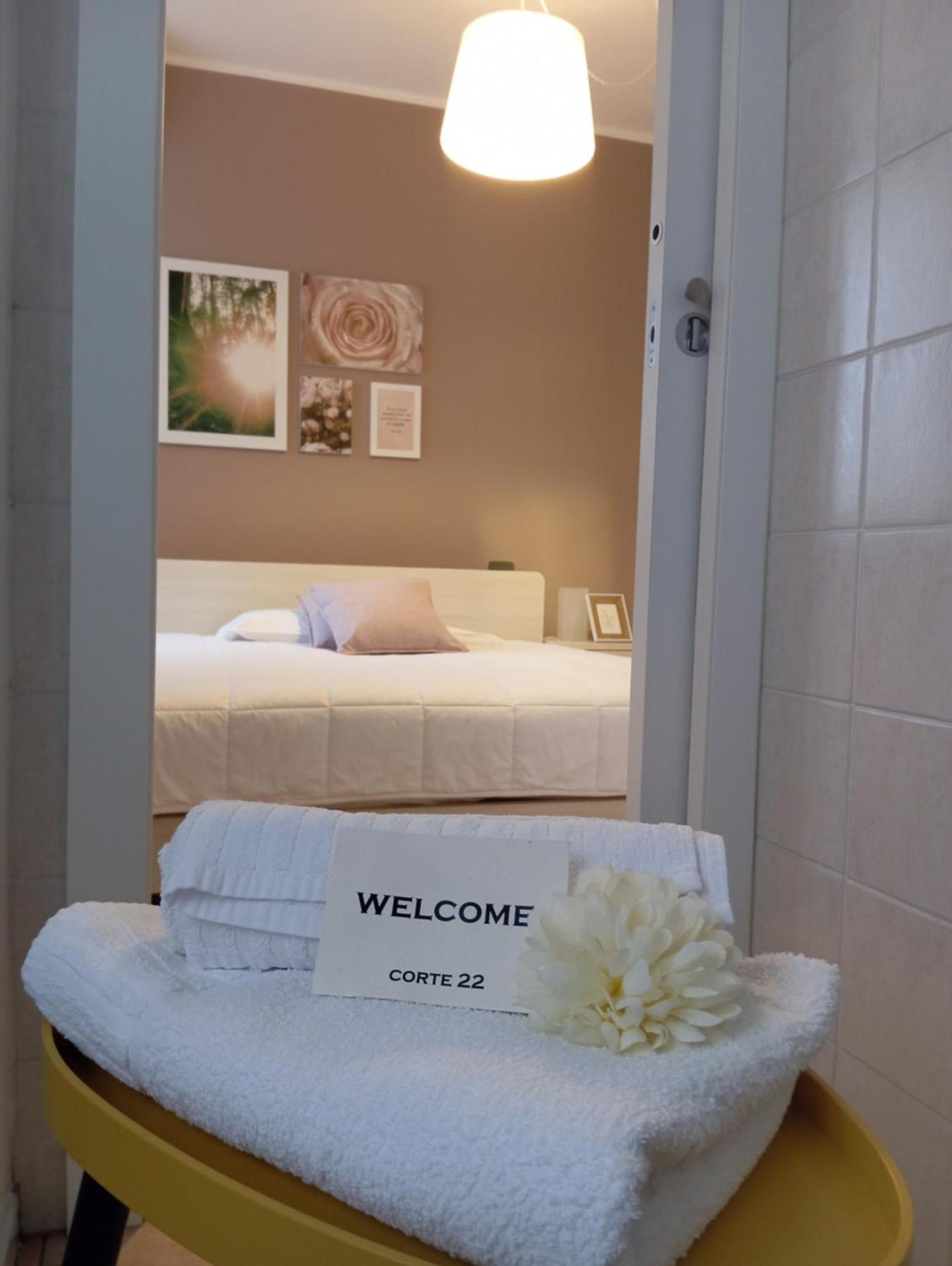 Corte 22 B&B E Appartamenti Borgomanero Buitenkant foto